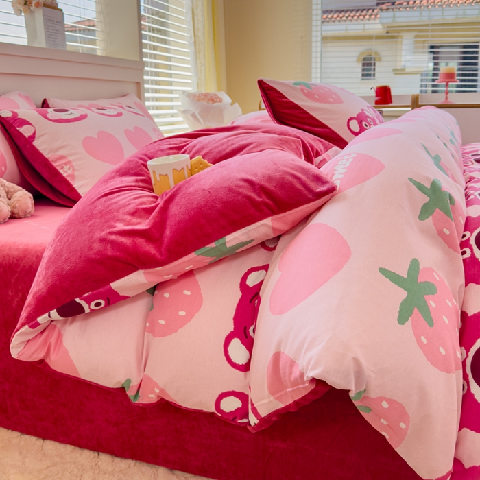 91家纺网 家纺一手货源 找家纺 清雅福 2024新款小清新ins棉加绒印花四件套系列-棉绒风格一 棉绒甜心熊