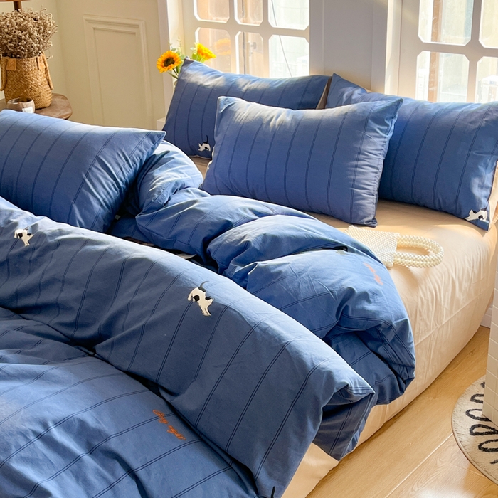 91家纺网 家纺一手货源 找家纺 千朵 2024新款全棉磨毛四件套 蓝猫