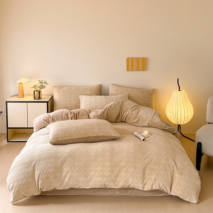 雅居纺家纺 2024新款简约风雕花绒四件套 绅士-驼色