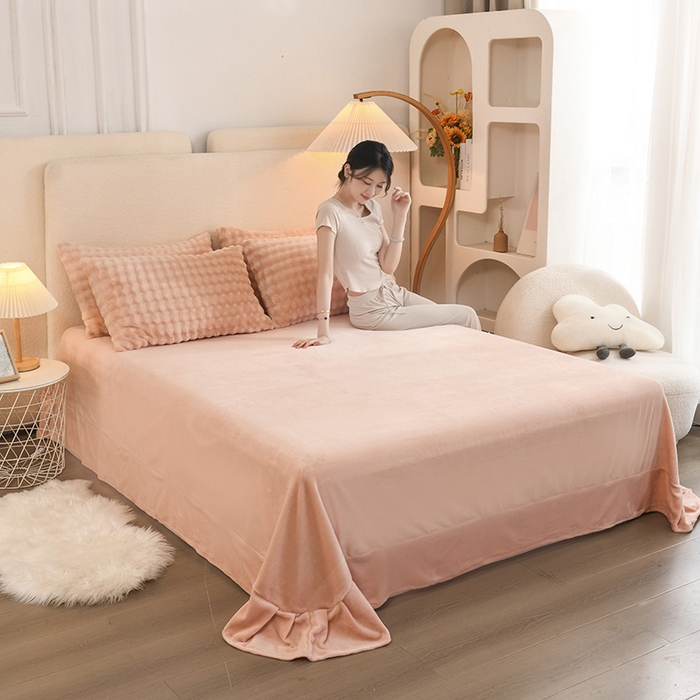 91家纺网 家纺一手货源 找家纺 卡迪亚家纺 2024新款亲肤舒适泡泡绒四件套 玉粉