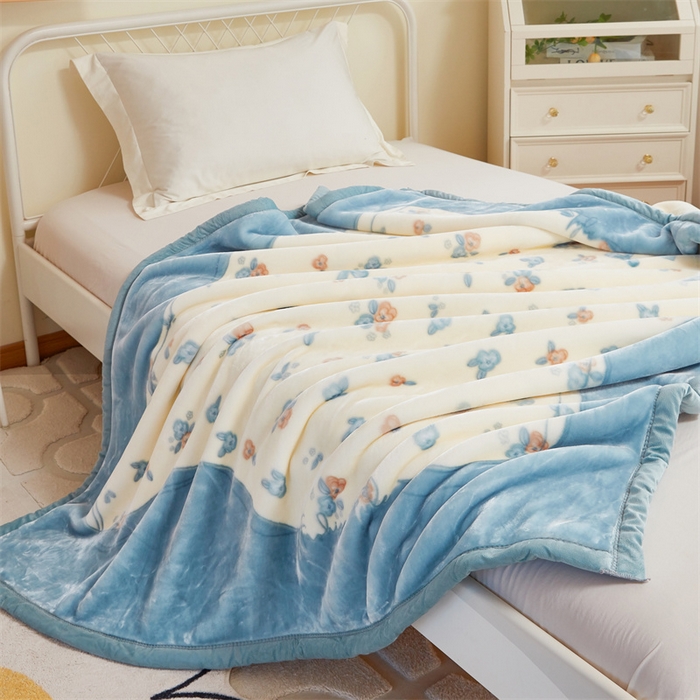 91家纺网 家纺一手货源 找家纺 凯轩毛毛毯毯子网销专供 2024新款双层学生云毛毯毯子 花结