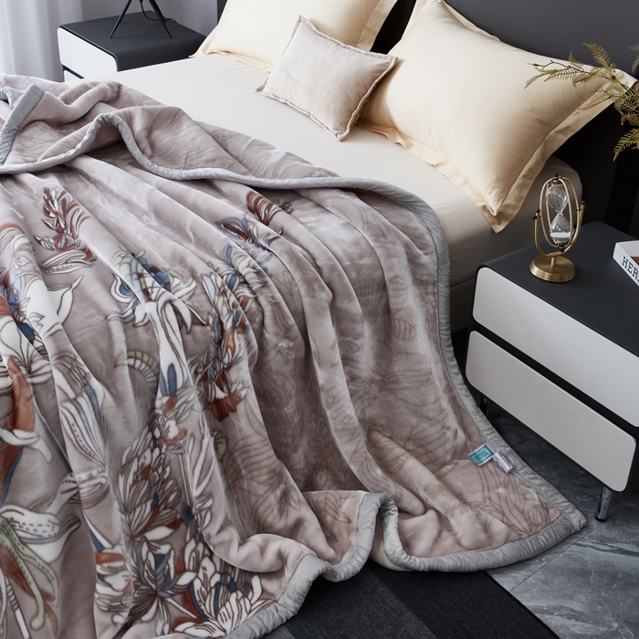 91家纺网 家纺一手货源 找家纺 凯轩毛毛毯毯子网销专供 2024新款新中式大版印花双层云毛毯毯子 梦影