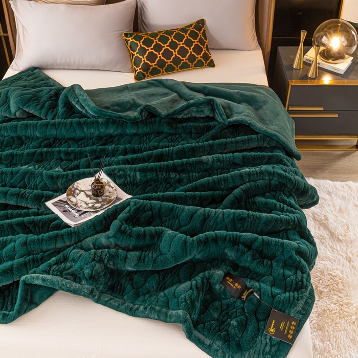 91家纺网 家纺一手货源 找家纺 凯轩毛毛毯毯子网销专供 2024新款精品仿裘皮毛毯毯子 墨绿