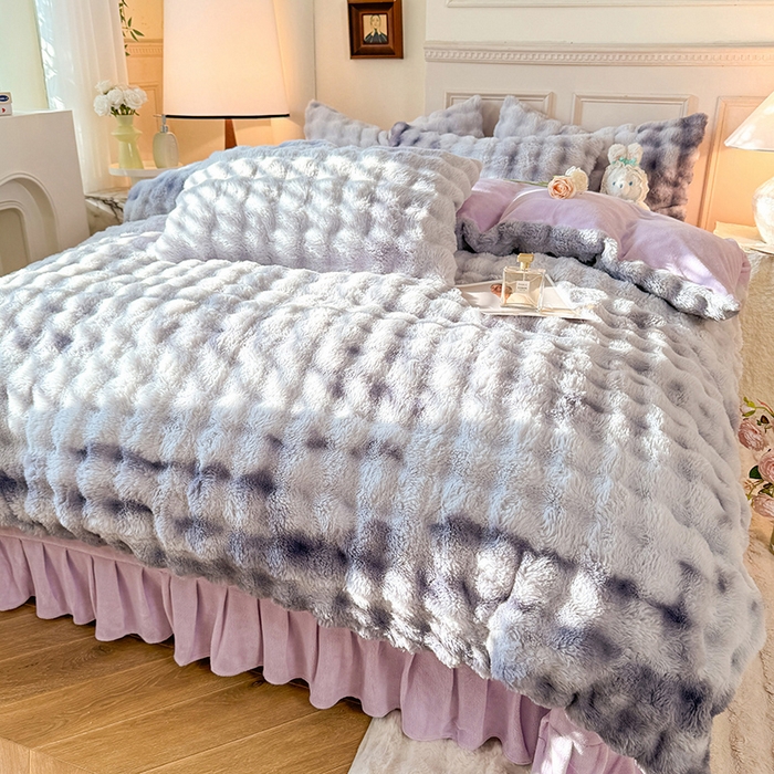 91家纺网 家纺一手货源 找家纺 欧冠家纺 2024秋冬新款纯色泡泡绒和七彩泡泡床裙款四件套 七彩-梦幻紫