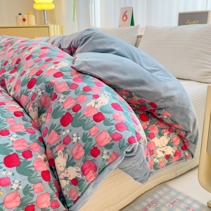 91家纺网 家纺一手货源 找家纺 清雅福 2024新款小清新ins棉加绒印花四件套系列-棉绒风格二 爱情兔