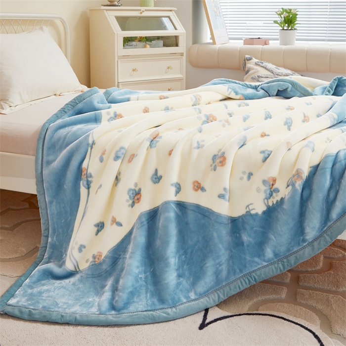 91家纺网 家纺一手货源 找家纺 凯轩毛毛毯毯子网销专供 2024新款双层学生云毛毯毯子 花结