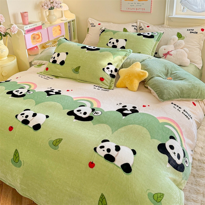 91家纺网 家纺一手货源 找家纺 名兮 2024新款卡通时尚风高克重牛奶绒四件套 彩虹熊猫-果绿