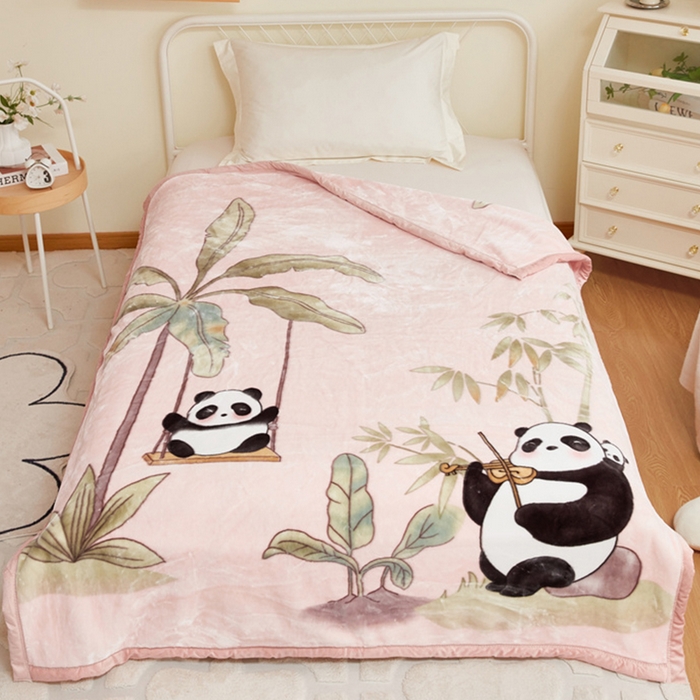 91家纺网 家纺一手货源 找家纺 凯轩毛毛毯毯子网销专供 2024新款双层学生云毛毯毯子 熊宝-粉