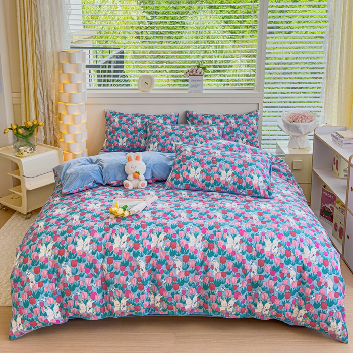 91家纺网 家纺一手货源 找家纺 清雅福 2024新款小清新ins棉加绒印花四件套系列-棉绒风格一 棉绒爱情兔