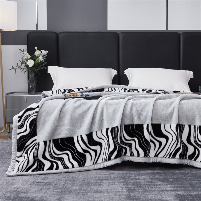 91家纺网 家纺一手货源 找家纺 凯轩毛毛毯毯子网销专供 2024新款A类双层云毛毯毯子 黑白恋