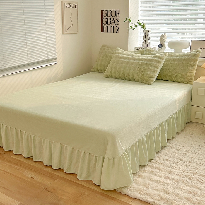 91家纺网 家纺一手货源 找家纺 欧冠家纺 2024秋冬新款纯色泡泡绒和七彩泡泡床裙款四件套 泡泡-抹茶绿