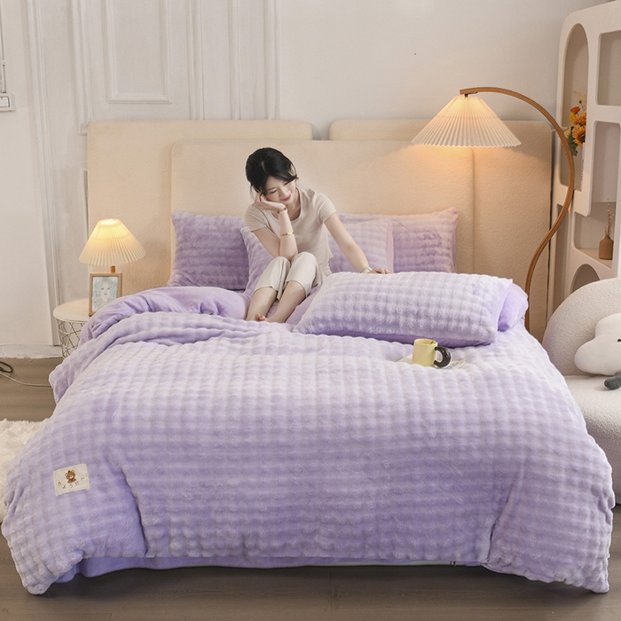 91家纺网 家纺一手货源 找家纺 卡迪亚家纺 2024新款亲肤舒适泡泡绒四件套 浅青