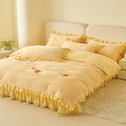 91家纺网 家纺一手货源 找家纺 恒爱家纺 2024新款泰迪绒韩版床单床盖四件套 鹅卵黄
