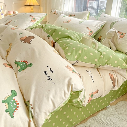 91家纺网 家纺一手货源 找家纺 麦伦家居 2024全棉斜纹13372小清新碎花卡通系列四件套 蜡笔恐龙