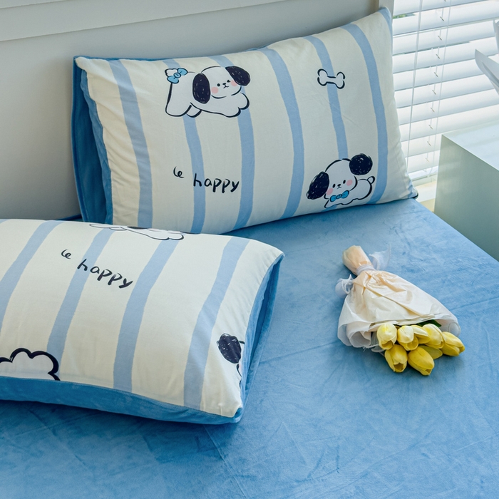 91家纺网 家纺一手货源 找家纺 清雅福 2024新款小清新ins棉加绒印花四件套系列-棉绒风格一 棉绒条纹狗狗