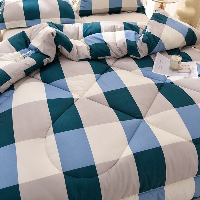 91家纺网 家纺一手货源 找家纺 圣楚家纺 2024新款绗缝保暖印花冬被 蓝大格