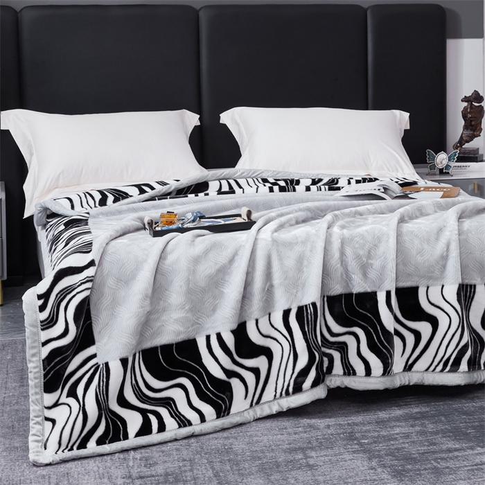 91家纺网 家纺一手货源 找家纺 凯轩毛毛毯毯子网销专供 2024新款A类双层云毛毯毯子 黑白恋