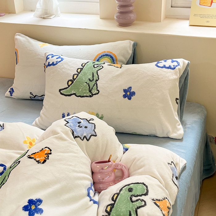 91家纺网 家纺一手货源 找家纺 雅居纺家纺 2024新款高克重印花牛奶绒四件套 开心龙