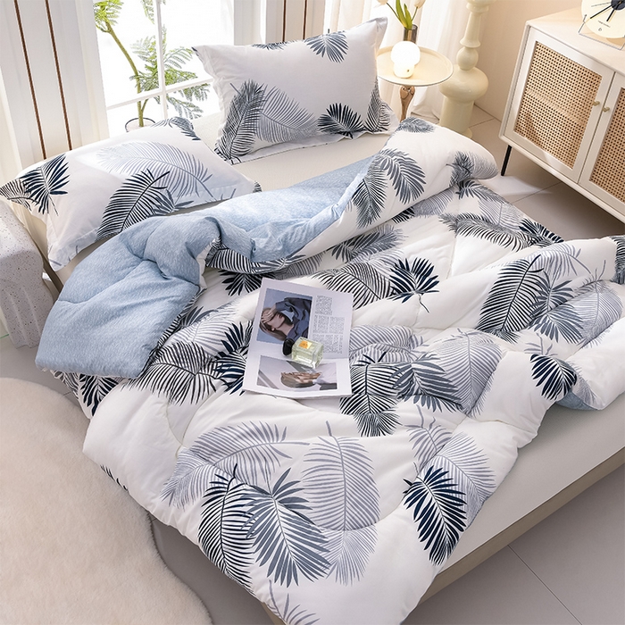 91家纺网 家纺一手货源 找家纺 圣楚家纺 2024新款绗缝保暖印花冬被 素叶