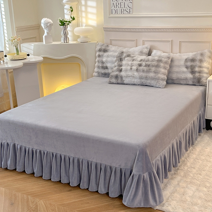 91家纺网 家纺一手货源 找家纺 欧冠家纺 2024秋冬新款纯色泡泡绒和七彩泡泡床裙款四件套 七彩-高级灰