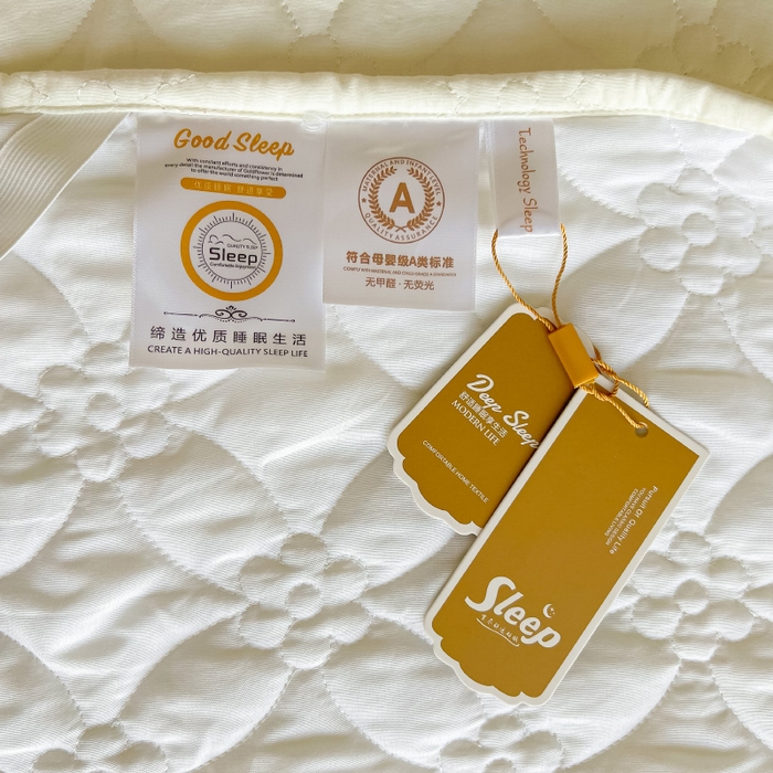 91家纺网 家纺一手货源 找家纺 罗艺轩 2024新款公主风水洗棉夹棉床裙-花蔓花蔓-牛乳白