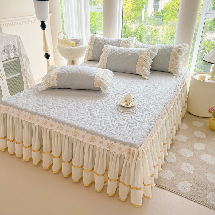 91家纺网 家纺一手货源 找家纺 罗艺轩 2024新款公主风水洗棉夹棉床裙-花蔓花蔓-迷雾灰