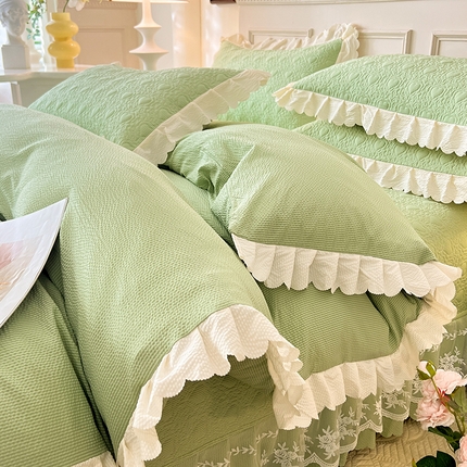 91家纺网 家纺一手货源 找家纺 （总）绒世界 2024新款秋冬泡泡双层纱夹棉床盖四件套