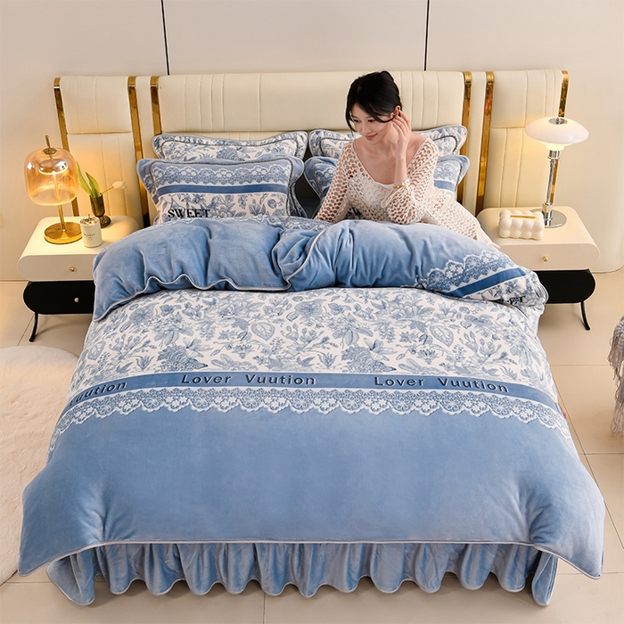 91家纺网 家纺一手货源 找家纺 沐妍家纺 2025新款8斤加厚保暖金貂绒牛奶绒印花四件套 流金岁月