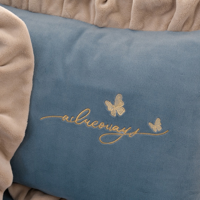 91家纺网 家纺一手货源 找家纺 （总）氧家 2024新款韩版牛奶绒绣花四件套--羽蝶