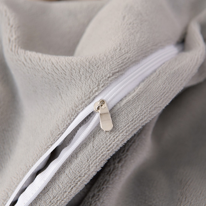 91家纺网 家纺一手货源 找家纺 氧家 2024新款宽边撞色对角牛奶绒绣花四件套--典雅 典雅-卡琪