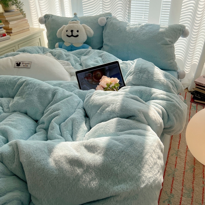 91家纺网 家纺一手货源 找家纺 （总）金爱家 2024新款A类兔毛毛球350克立体牛奶绒四件套