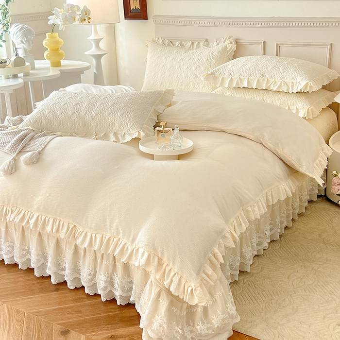 91家纺网 家纺一手货源 找家纺 绒世界 2024新款秋冬泡泡双层纱夹棉床盖四件套 米黄