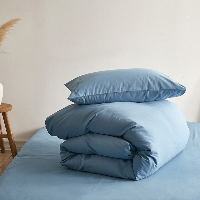 91家纺网 家纺一手货源 找家纺 2024秋季纯色32*21纯色加厚超柔全棉磨毛系列--被套 爵士蓝