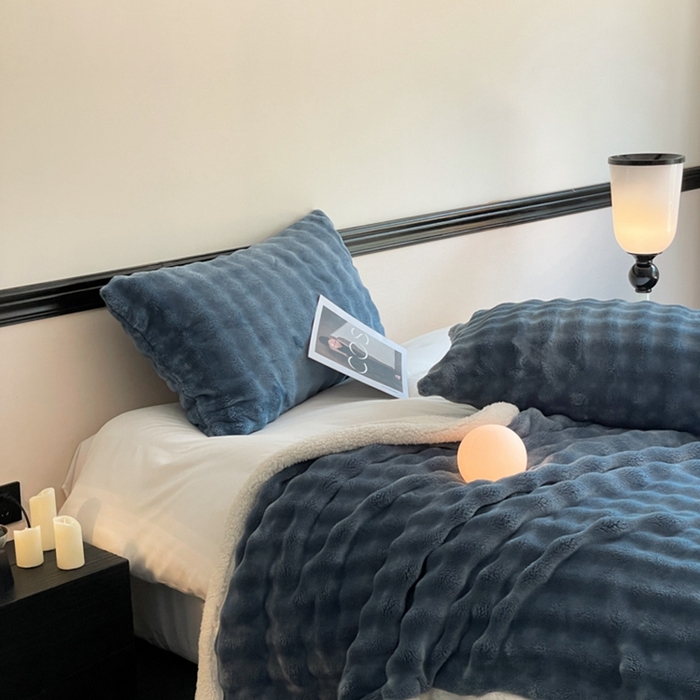 91家纺网 家纺一手货源 找家纺 欧邦 新款仿兔毛泡泡绒羊羔绒毛毯 泡泡双层-宝蓝