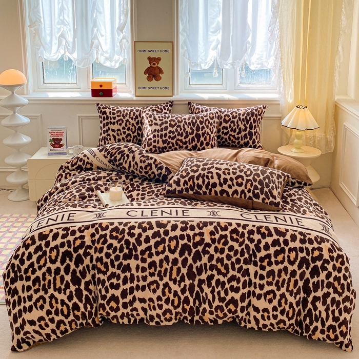 91家纺网 家纺一手货源 找家纺 斯卡诺2025新款直播轻奢爆款小清新牛奶宝宝绒四件套 豹纹