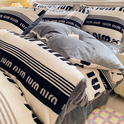 91家纺网 家纺一手货源 找家纺 （总）斯卡诺2025新款直播轻奢爆款小清新牛奶宝宝绒四件套