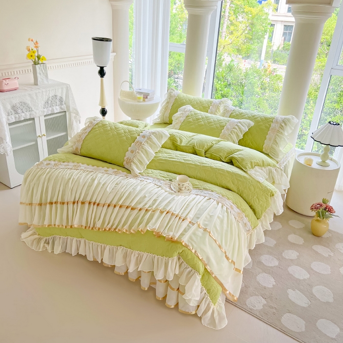 91家纺网 家纺一手货源 找家纺 罗艺轩 2024新款公主风水洗棉夹棉床裙款四件套-花蔓花蔓-元气绿