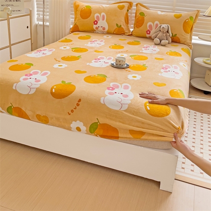 91家纺网 家纺一手货源 找家纺 （总）名兮 2024卡通时尚风高克重牛奶绒床笠