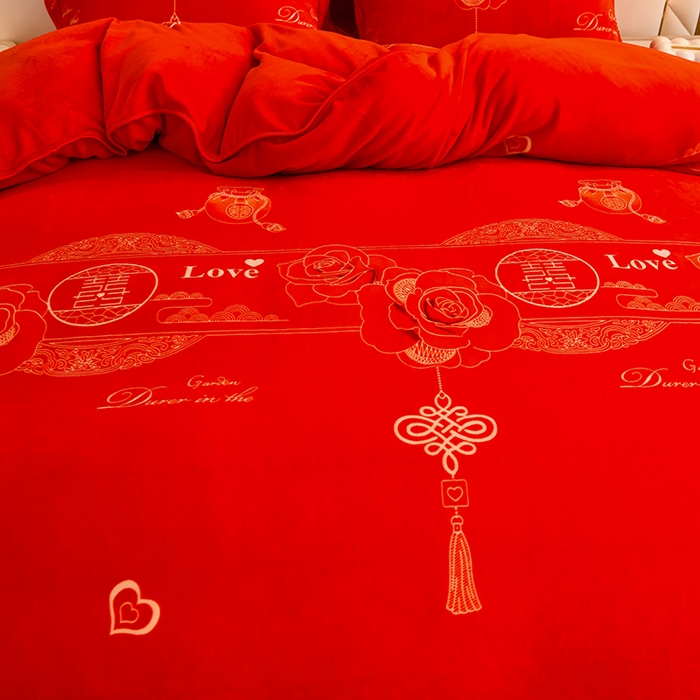 91家纺网 家纺一手货源 找家纺 沐妍家纺 2025新款8斤加厚保暖金貂绒牛奶绒印花四件套 永结同心