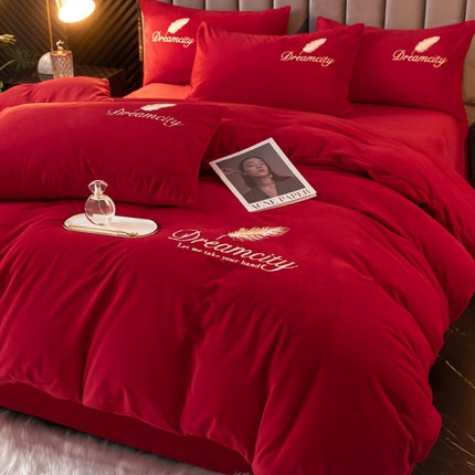 91家纺网 家纺一手货源 找家纺 （总）2024新款水晶绒纯色刺绣四件套-轻羽系列