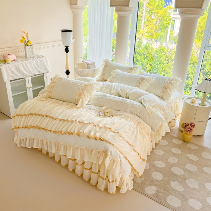 91家纺网 家纺一手货源 找家纺 （总）罗艺轩 2024新款公主风水洗棉夹棉床裙款四件套-花蔓