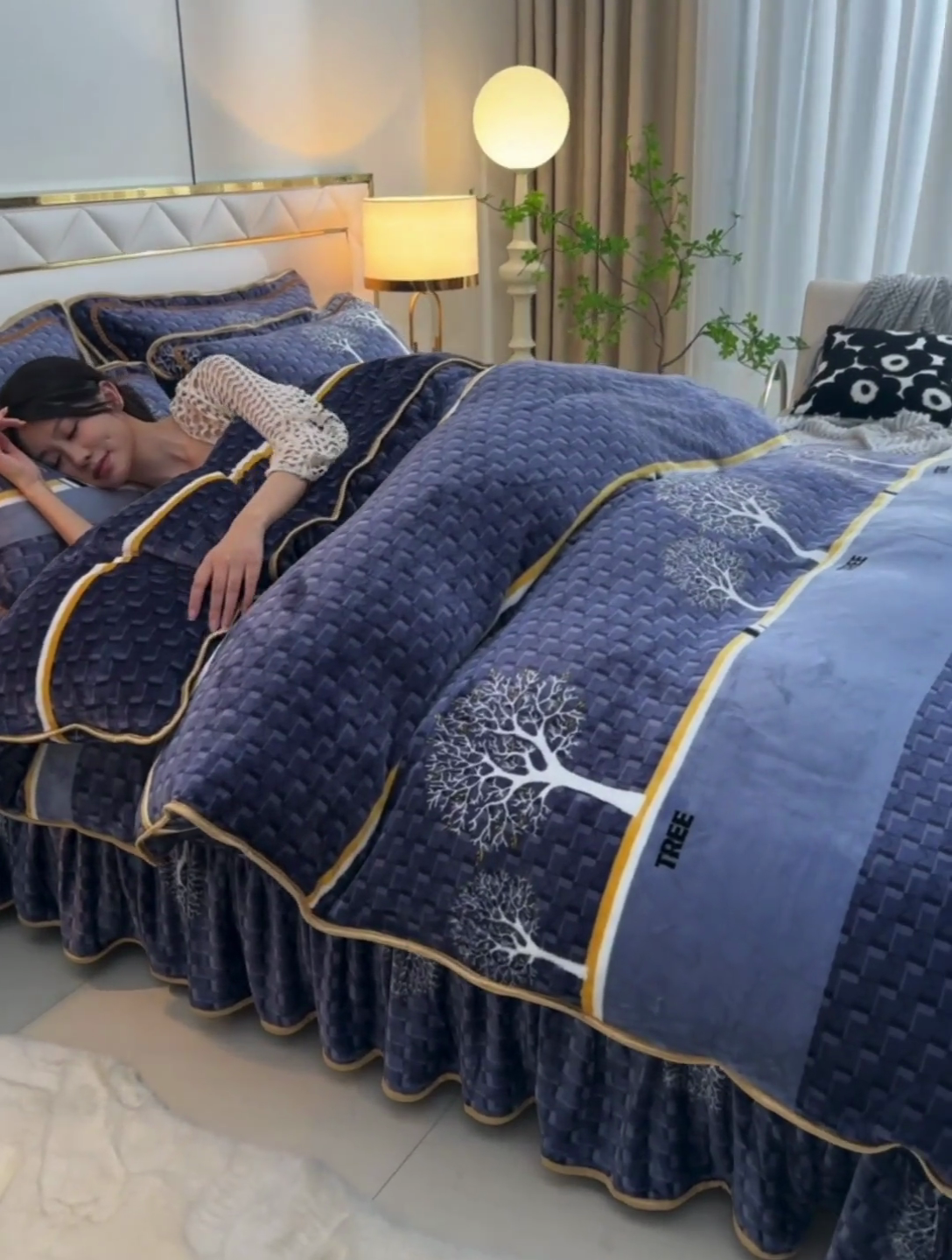 91家纺网 家纺一手货源 找家纺 沐妍家纺 2024新款7斤牛奶法莱绒金貂绒印花四件套 爱情树