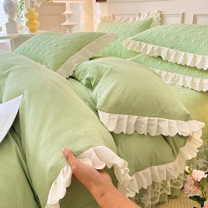 91家纺网 家纺一手货源 找家纺 绒世界 2024新款秋冬泡泡双层纱夹棉床盖四件套 清新绿