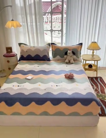 91家纺网 家纺一手货源 找家纺 名兮 2024卡通时尚风高克重牛奶绒床笠 乘风破浪