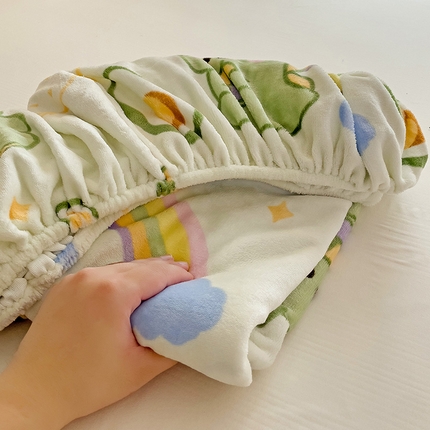 91家纺网 家纺一手货源 找家纺 （总）名兮 2024卡通时尚风高克重牛奶绒床笠