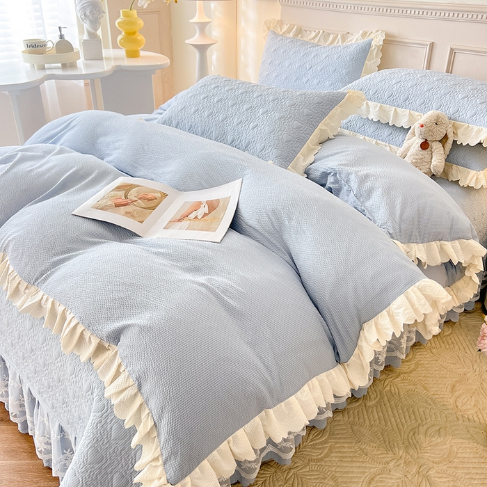 91家纺网 家纺一手货源 找家纺 绒世界 2024新款秋冬泡泡双层纱夹棉床盖四件套 天空蓝