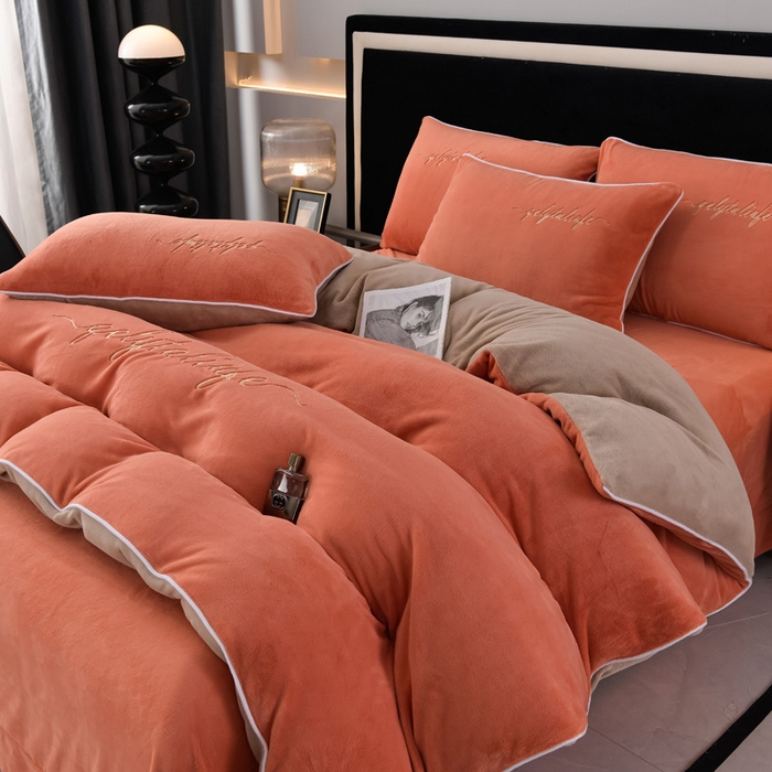 91家纺网 家纺一手货源 找家纺 氧家 2024新款宽边撞色对角牛奶绒绣花四件套--典雅 典雅-橙橘色