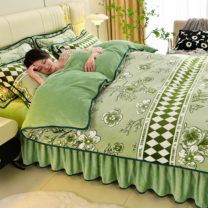 91家纺网 家纺一手货源 找家纺 沐妍家纺 2025新款8斤加厚保暖金貂绒牛奶绒印花四件套 情怀