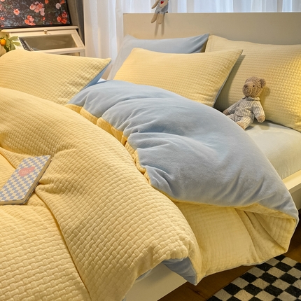 91家纺网 家纺一手货源 找家纺 （总）2024新款3D精雕高克重牛奶绒四件套