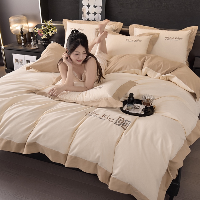 91家纺网 家纺一手货源 找家纺 瑞驰家纺 2024新款长绒棉磨毛四件套-斯特尔 斯特尔-奶白+卡其